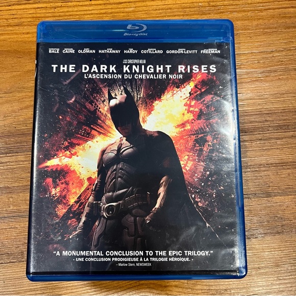 The Dark Knight Rises Blu-ray / DVD Combo Movie - Picture 1 of 4